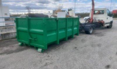 Location de bennes pour débarras de déchets industriels